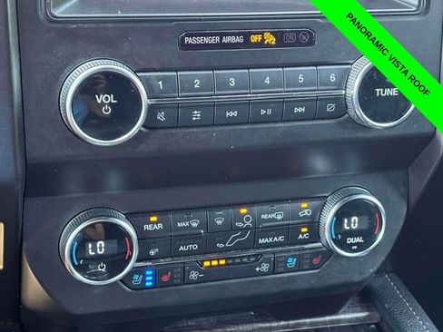 Used 2019 Ford Expedition Limited w/ Equipment Group 302A AWD/4WD image 22
