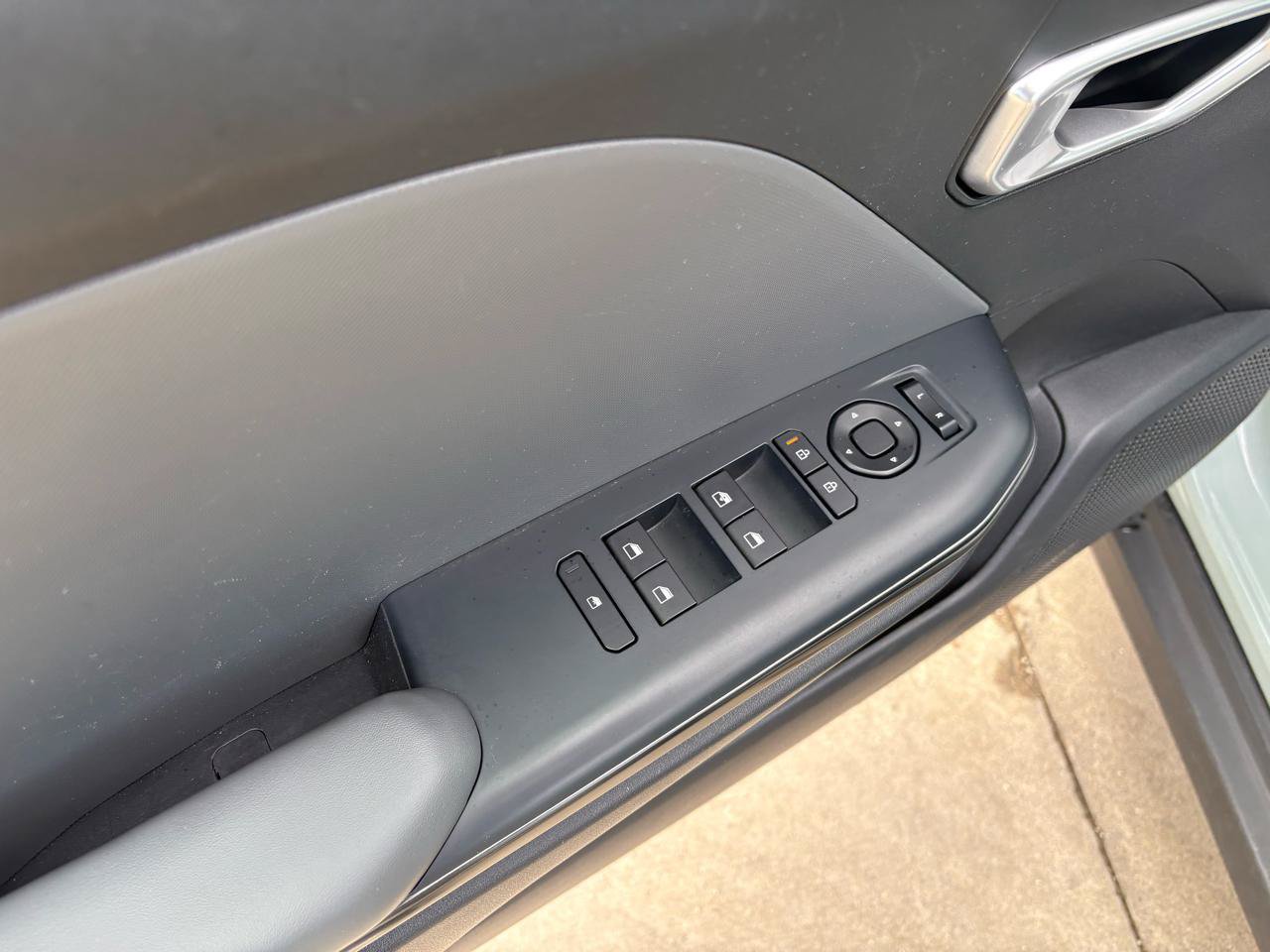 Used 2025 Kia K4 FWD image 10