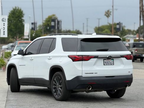 Used 2023 Chevrolet Traverse RS AWD/4WD image 2