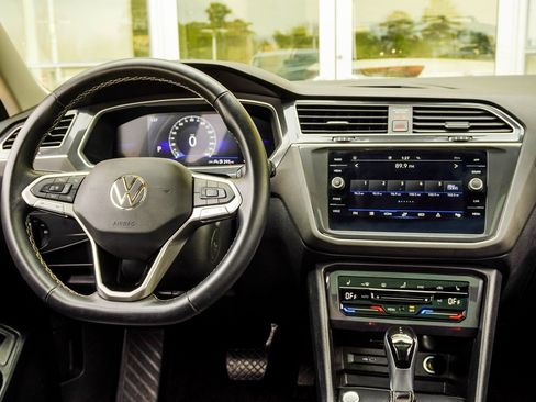 Used 2024 Volkswagen Tiguan Wolfsburg Edition image 16