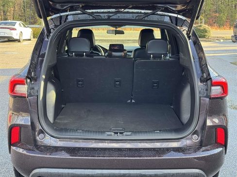 Used 2023 Ford Escape ST-Line w/ Equipment Group 301A image 15