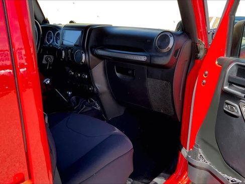 Used 2014 Jeep Wrangler Unlimited Sport w/ Quick Order Package 23S image 19