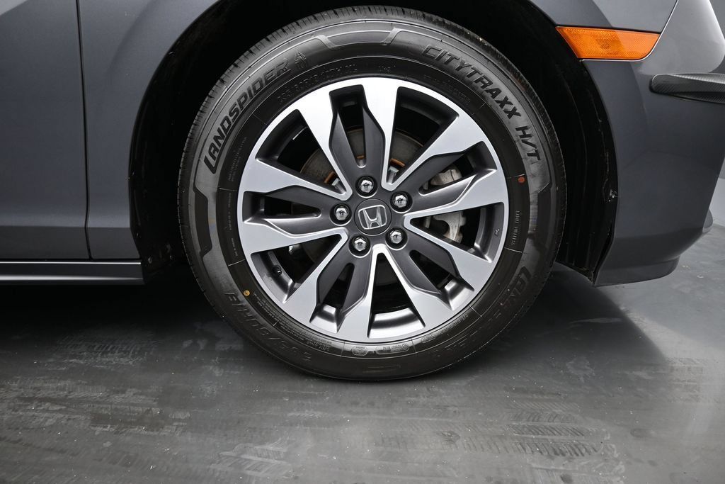 Used 2023 Honda Odyssey EX-L image 10