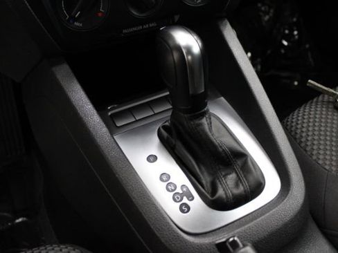 Used 2012 Volkswagen Jetta S FWD image 14