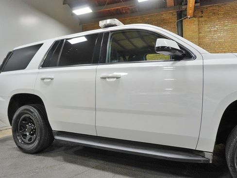 Used 2016 Chevrolet Tahoe 2WD image 9