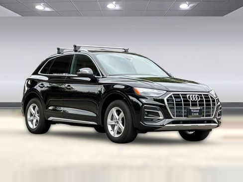 Used 2023 Audi Q5 2.0T Premium w/ Convenience Package AWD/4WD image 6
