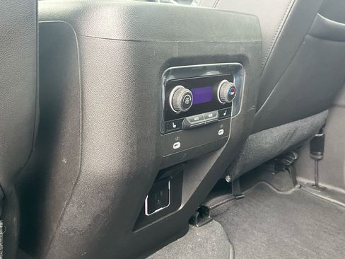 Used 2021 Chevrolet Tahoe Z71 w/ Luxury Package image 29