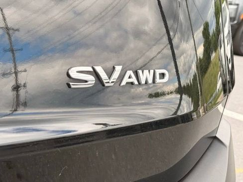 Certified 2023 Nissan Rogue SV w/ SV Premium B Package AWD/4WD image 18