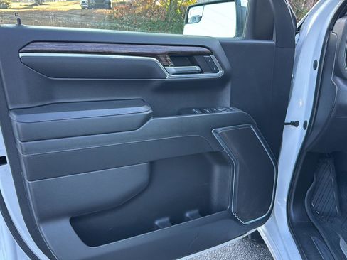 Used 2023 GMC Sierra 1500 SLE image 14