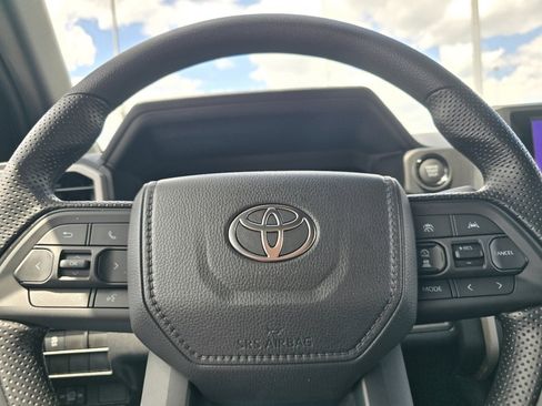 New 2026 Toyota Tacoma SR5 AWD/4WD image 25