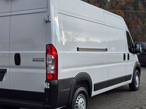 New 2026 RAM ProMaster 2500 w/ Advanced Safety Group image 40