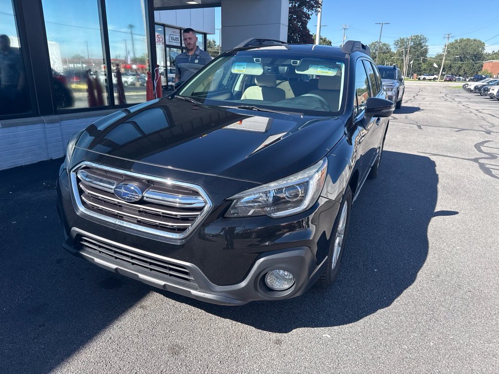 Used 2019 Subaru Outback 2.5i Premium AWD/4WD image 2