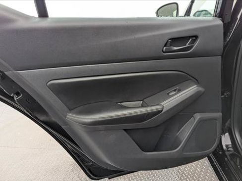 Used 2025 Nissan Altima 2.5 SV FWD image 16