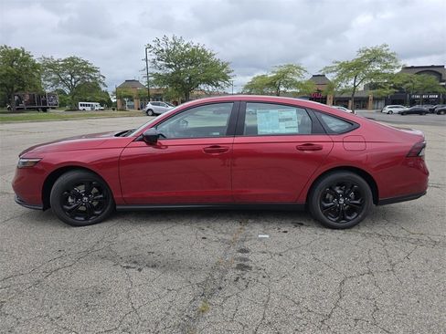 New 2025 Honda Accord SE image 14