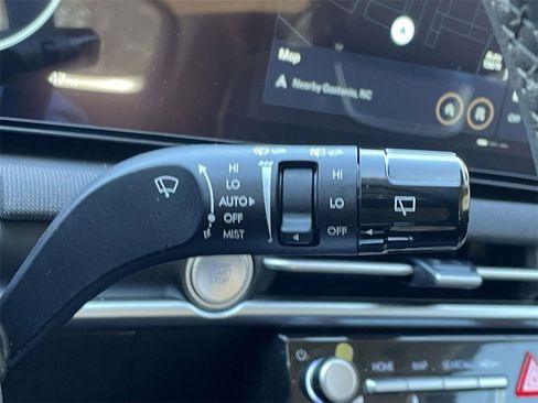 New 2026 Hyundai Tucson Limited image 24