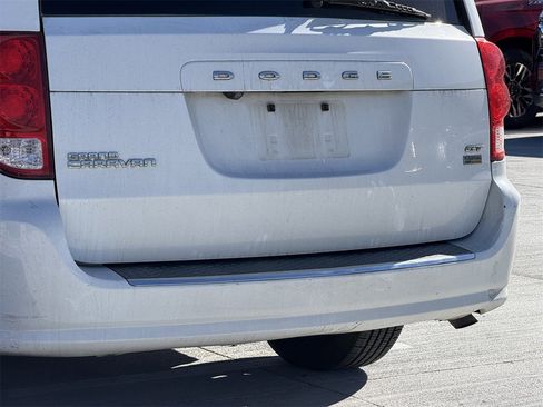 Used 2019 Dodge Grand Caravan GT image 6