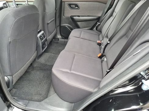 Used 2023 Nissan Rogue S AWD/4WD image 24