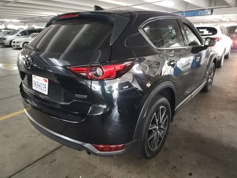 Used 2017 MAZDA CX-5 Grand Touring AWD/4WD image 2