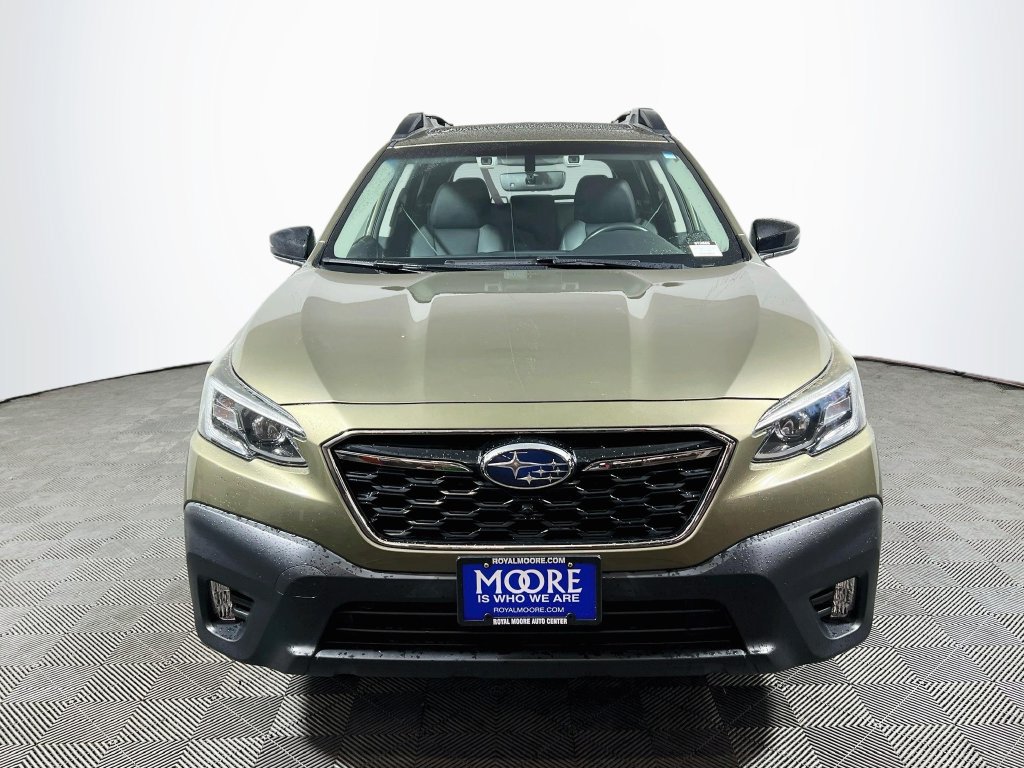 Used 2021 Subaru Outback Onyx Edition XT AWD/4WD image 2