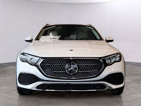 New 2026 Mercedes-Benz E 450 4MATIC All-Terrain Wagon image 2