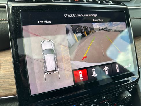 Used 2024 Jeep Grand Cherokee L Summit image 20