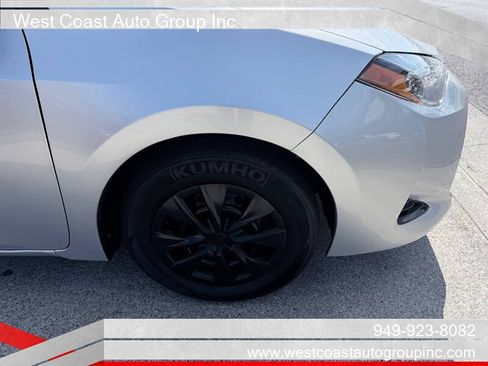 Used 2017 Toyota Corolla L w/ Carpet Mat Package (TMS) FWD image 22