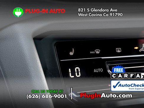 Used 2023 Volkswagen Tiguan SE R-Line image 27