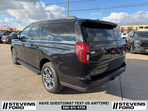 Used 2025 Ford Expedition Max Active AWD/4WD image 9