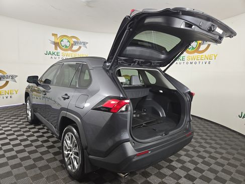 Used 2024 Toyota RAV4 XLE Premium image 31