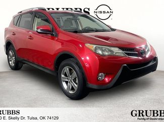 Used 2015 Toyota RAV4 XLE AWD/4WD video 1