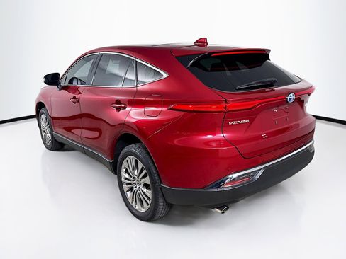 Used 2024 Toyota Venza Limited image 31