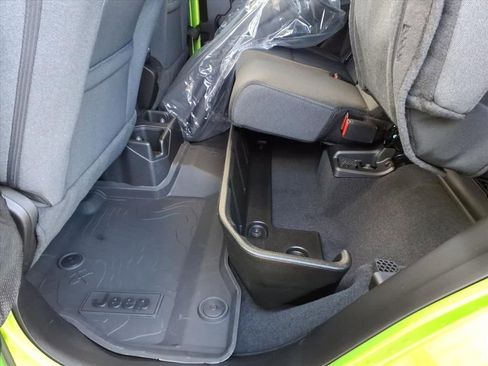 New 2026 Jeep Gladiator Sport image 35