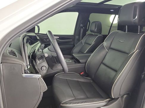 Used 2023 Cadillac Escalade Sport w/ Touring Package AWD/4WD image 17