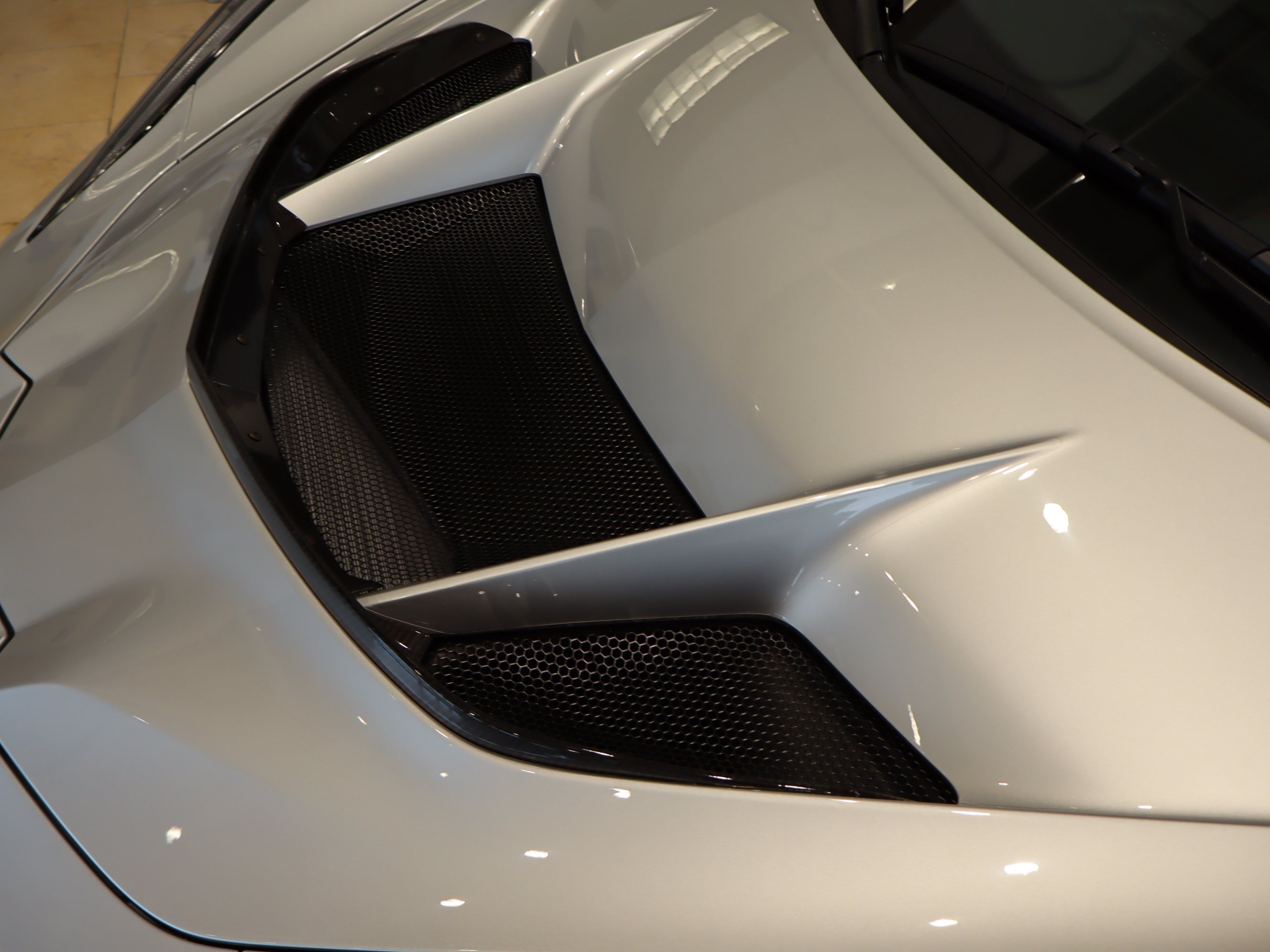Used 2026 Chevrolet Corvette ZR1 w/ ZR1 Carbon Fiber Aero Package RWD image 14