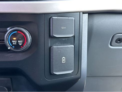 Used 2023 Ford F150 XLT RWD image 21