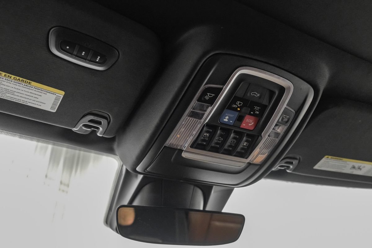 Used 2019 RAM 1500 Limited AWD/4WD image 21