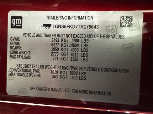 New 2026 Chevrolet Suburban Premier image 8