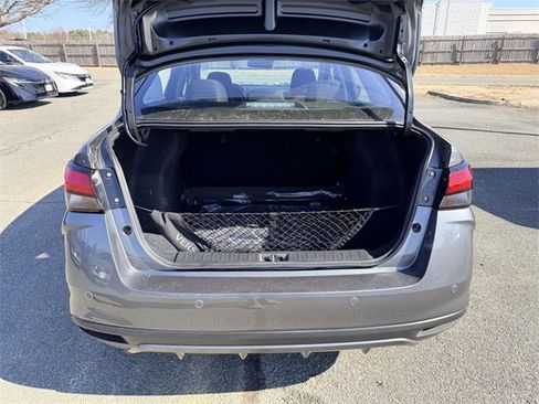 New 2025 Nissan Versa SR w/ Trunk Package image 12