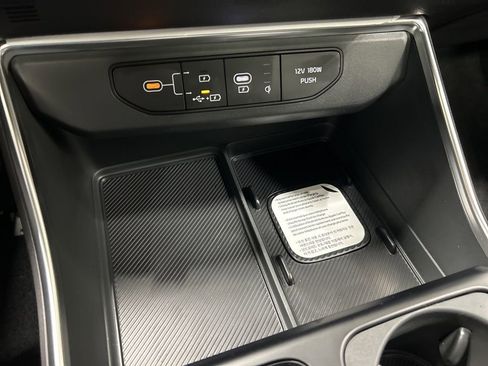 New 2026 Kia Carnival SX Prestige image 24