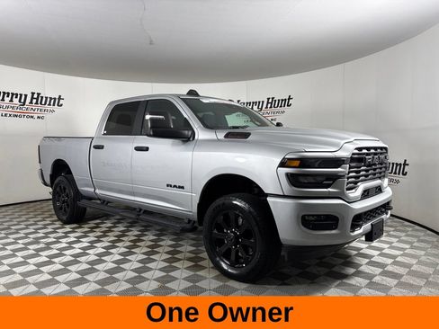 Used 2026 RAM 2500 Big Horn AWD/4WD image 4