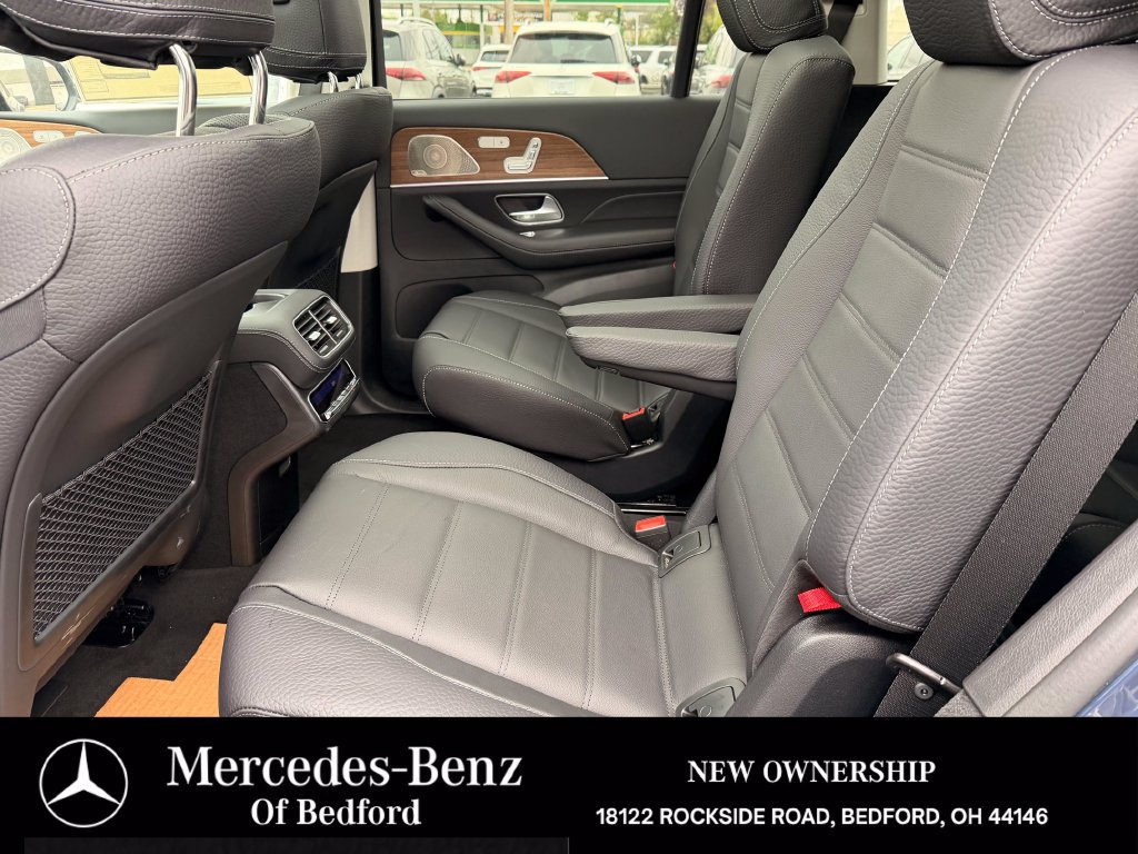 Used 2026 Mercedes-Benz GLS 450 4MATIC image 23