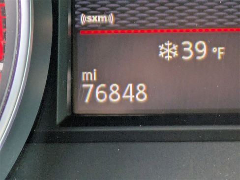 Used 2017 Volkswagen GTI SE image 21