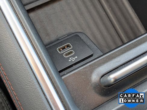 Certified 2025 Ford Expedition Active image 28