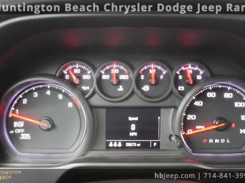 Used 2024 GMC Sierra 1500 Pro w/ Graphite Edition image 17