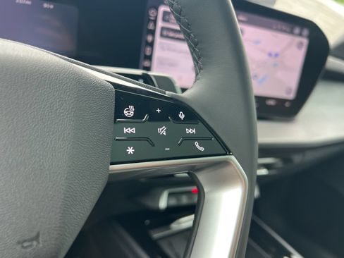 New 2026 Audi Q3 quattro 2.0T AWD/4WD image 17