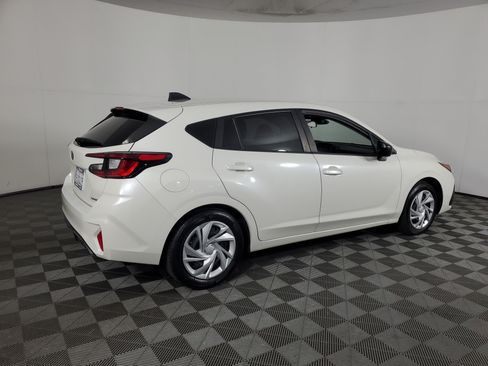 Used 2024 Subaru Impreza 2.0i AWD/4WD image 4