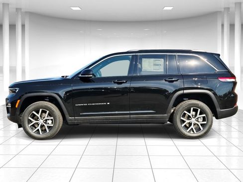 New 2025 Jeep Grand Cherokee Limited image 6