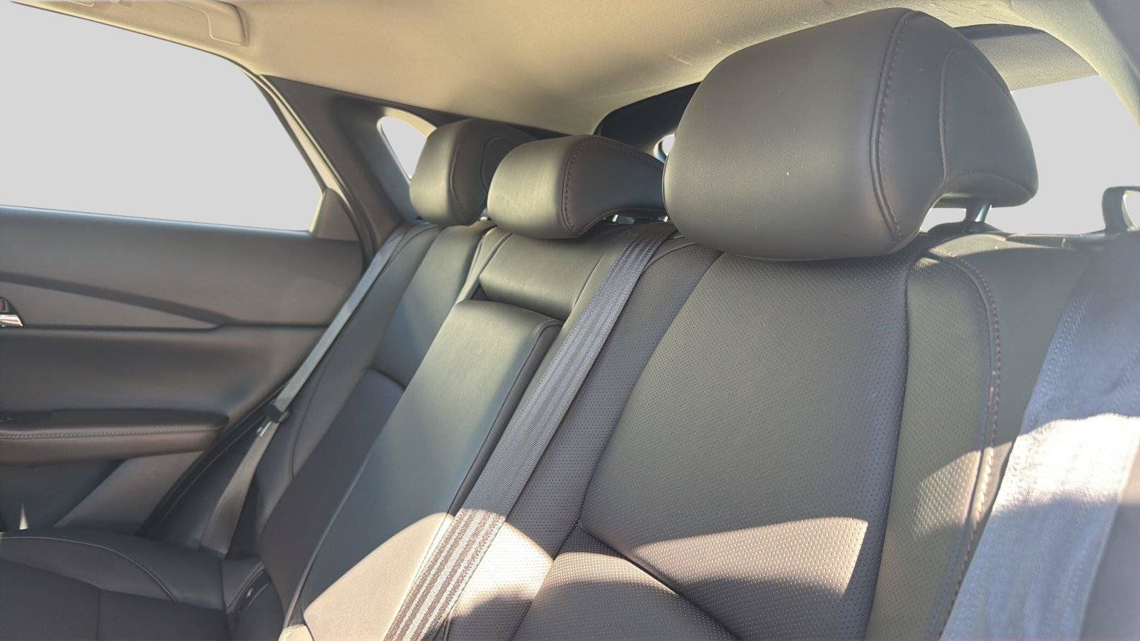 Used 2023 MAZDA CX-30 AWD 2.5 S w/ Premium Package image 19