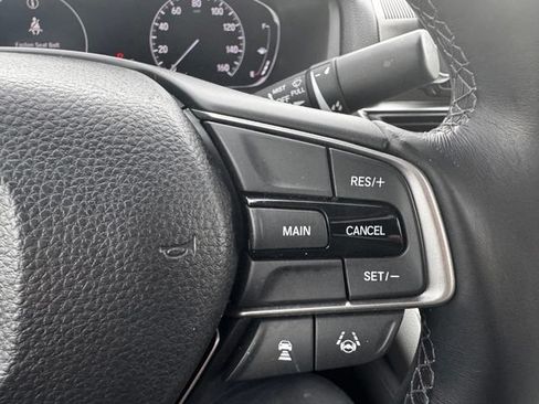 Used 2018 Honda Accord EX-L image 22