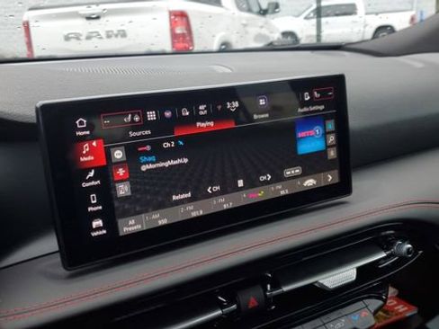 Certified 2024 Dodge Hornet GT w/ Tech Pack w/o Parking image 10